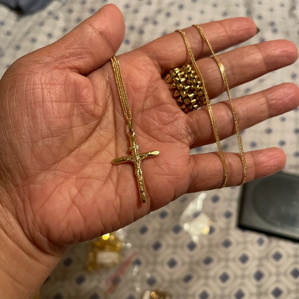 18k Saudi gold necklace 20inch